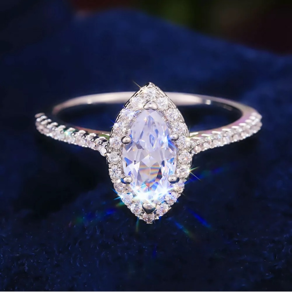 Pretty 925 Silver Rings for Women White Sapphire - Picture 2 of 3